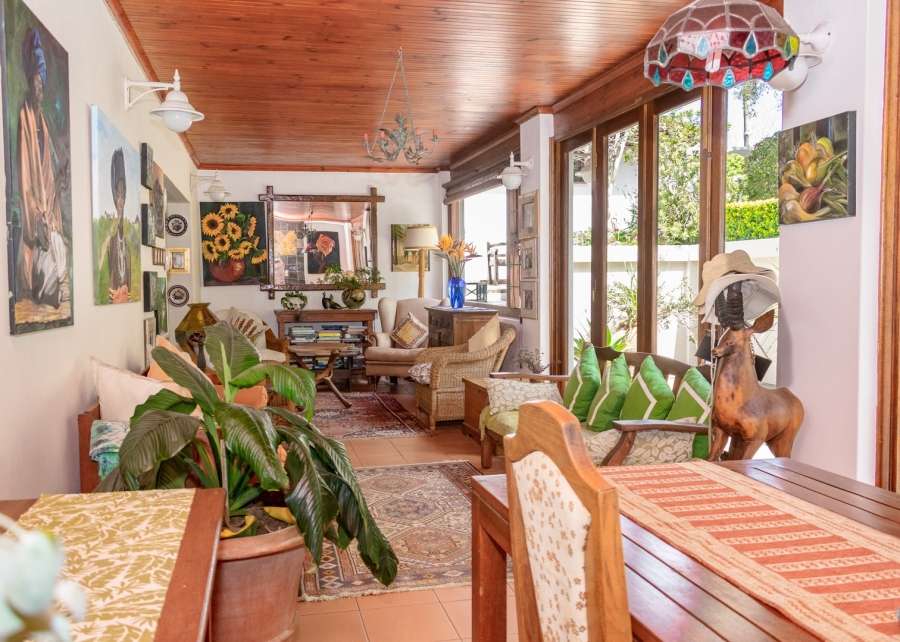 8 Bedroom Property for Sale in Colleen Glen Eastern Cape